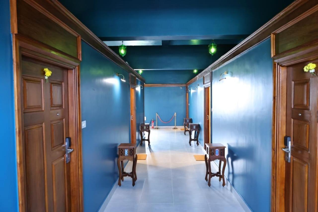 Le Colonial Suites Puducherry Eksteriør billede